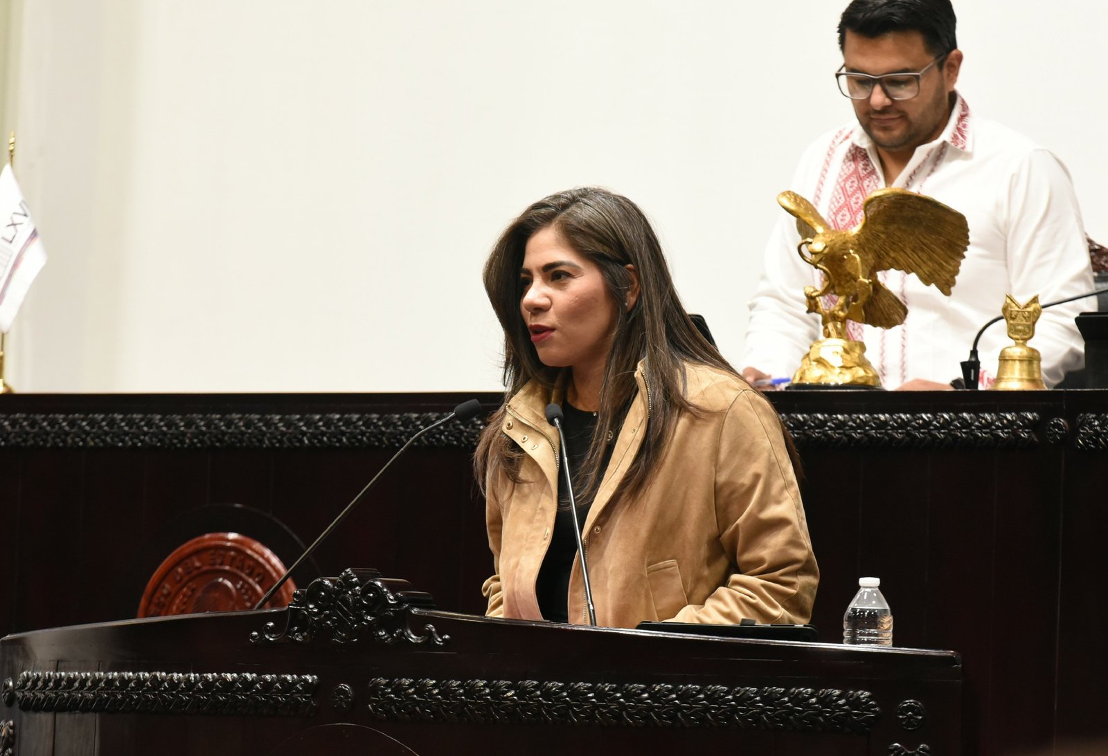Exhortan al gobernador de Hidalgo a elegir mejores funcionarios ante comentarios simplones sobre el caso de Abril N.